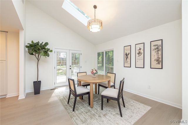 3211 Fox Chase Dr, Midlothian, VA 23112