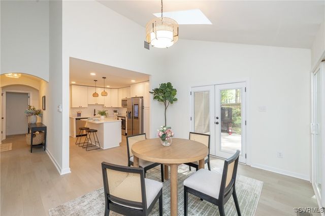 3211 Fox Chase Dr, Midlothian, VA 23112