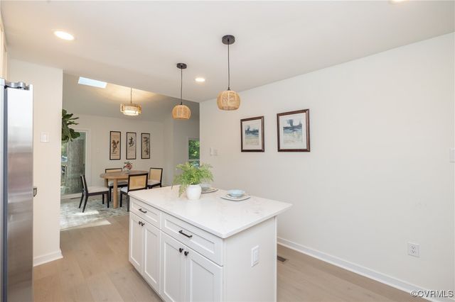 3211 Fox Chase Dr, Midlothian, VA 23112