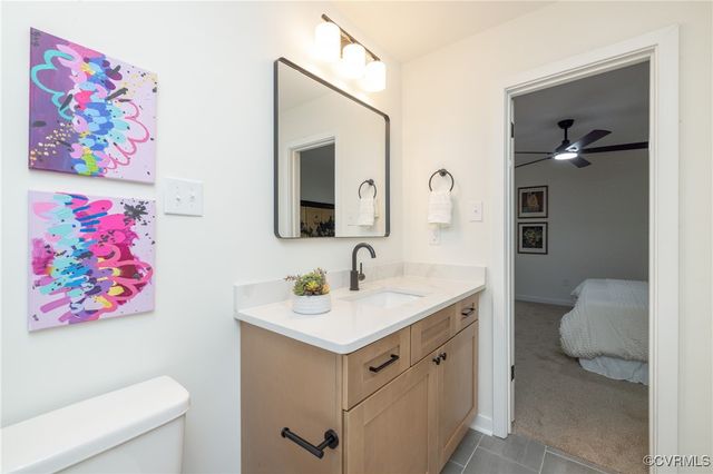 3211 Fox Chase Dr, Midlothian, VA 23112