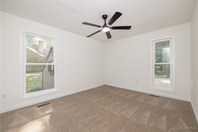 3211 Fox Chase Dr, Midlothian, VA 23112