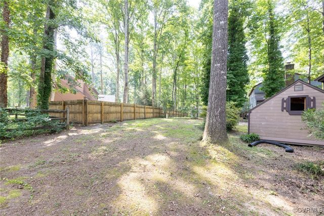 3211 Fox Chase Dr, Midlothian, VA 23112