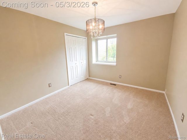 4656 Desert Bridge Court, Highland Charter Township, MI 48356