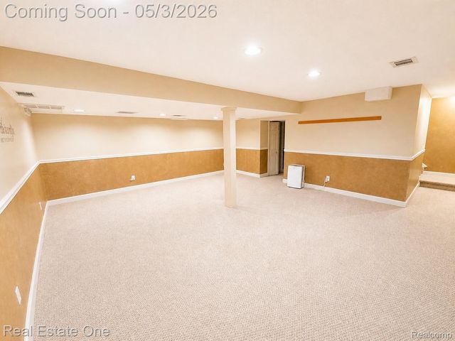 4656 Desert Bridge Court, Highland Charter Township, MI 48356