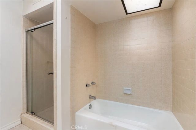12416 Magnolia Boulevard 9, Valley Village, CA 91607