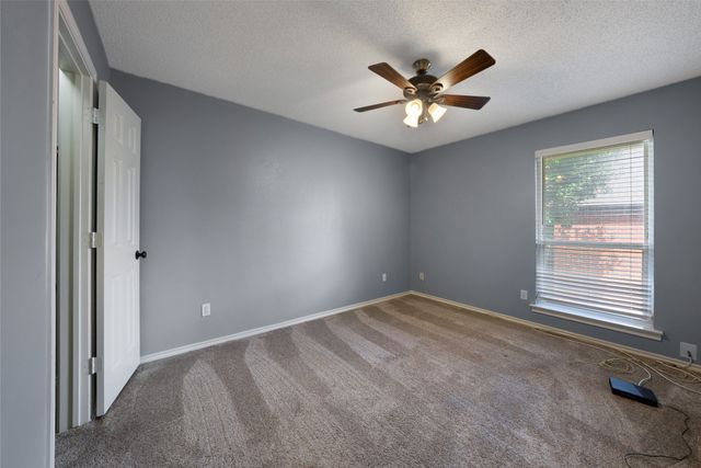 1803 Hunters Ridge Drive, Grapevine, TX 76051