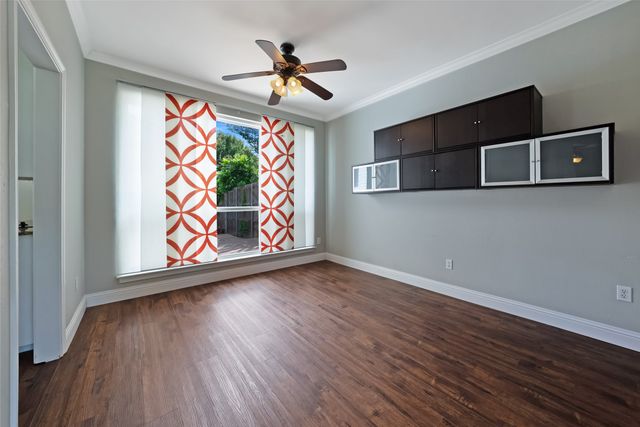 1803 Hunters Ridge Drive, Grapevine, TX 76051