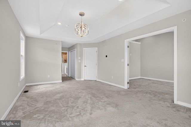 25 TAMARACK CIR, Norristown, PA 19403