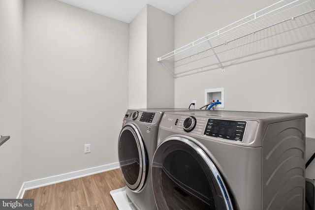 25 TAMARACK CIR, Norristown, PA 19403