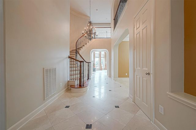 11819 Legend Manor Drive, Houston, TX 77082