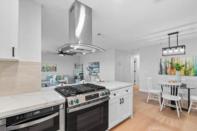 4250 Dowitcher, Oceanside, CA 92057