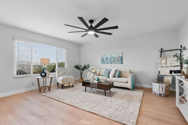 4250 Dowitcher, Oceanside, CA 92057