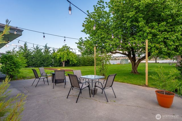 1609 W Lakeside Drive, Moses Lake, WA 98837