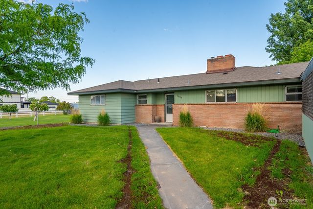 1609 W Lakeside Drive, Moses Lake, WA 98837