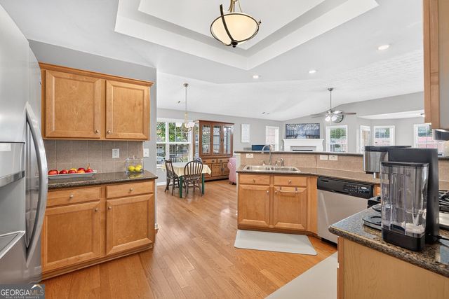 1237 Laurelwood Lane, Lawrenceville, GA 30045