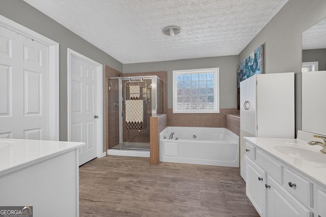 1237 Laurelwood Lane, Lawrenceville, GA 30045
