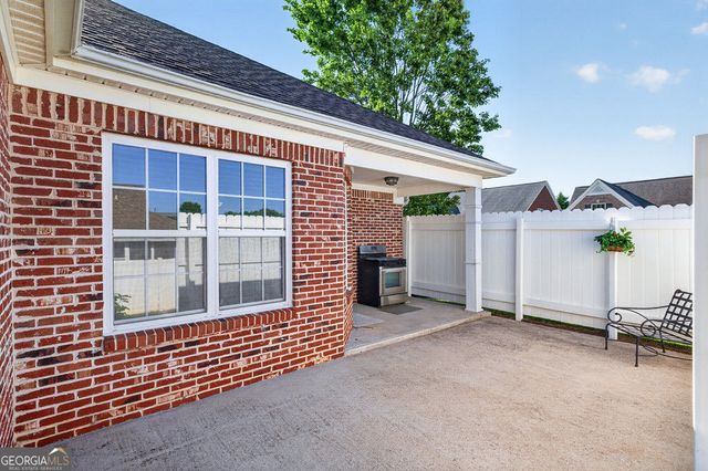 1237 Laurelwood Lane, Lawrenceville, GA 30045