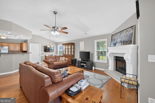 1237 Laurelwood Lane, Lawrenceville, GA 30045