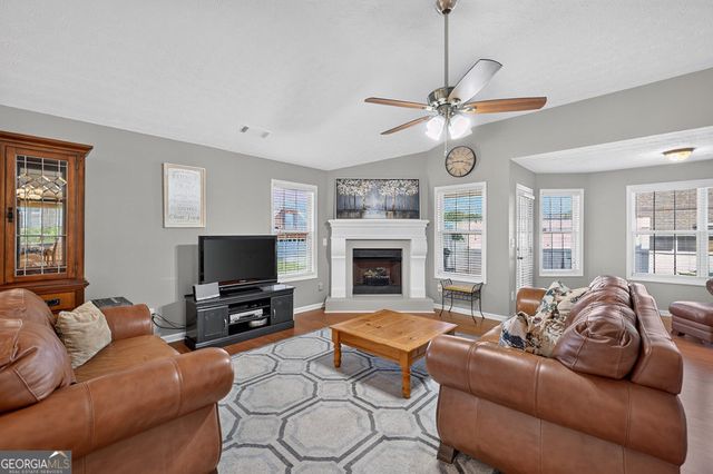 1237 Laurelwood Lane, Lawrenceville, GA 30045