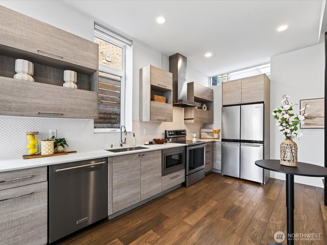 1339 15th Avenue S, Seattle, WA 98144