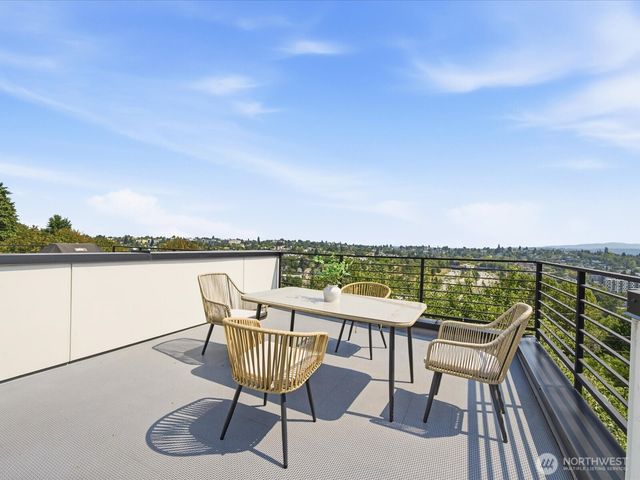 1339 15th Avenue S, Seattle, WA 98144