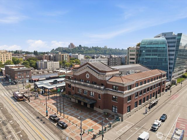1339 15th Avenue S, Seattle, WA 98144