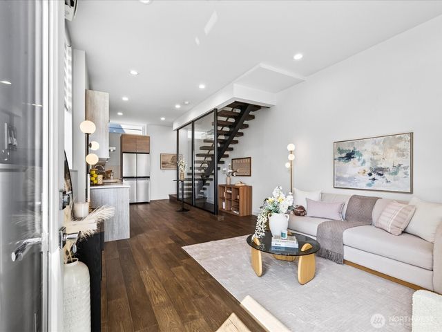 1339 15th Avenue S, Seattle, WA 98144