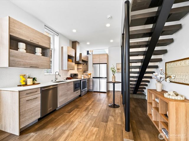 1339 15th Avenue S, Seattle, WA 98144