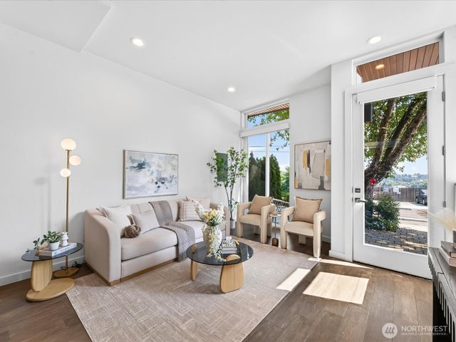 1339 15th Avenue S, Seattle, WA 98144