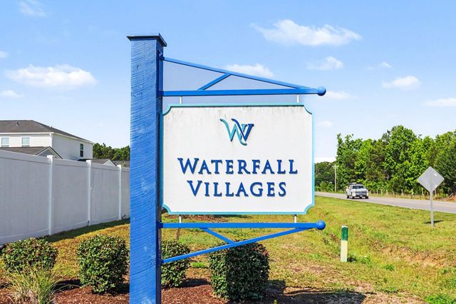 749 Wapama St., Little River, SC 29566
