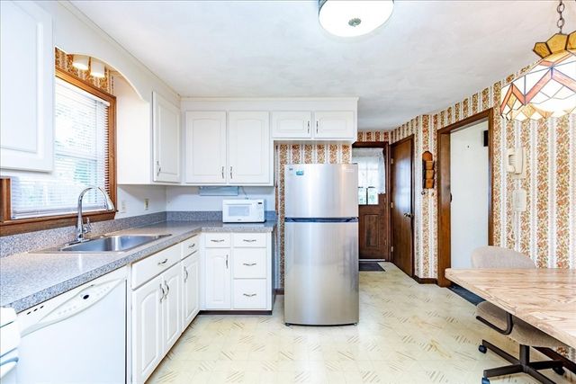 74 Seaview Ave., Malden, MA 02148