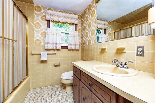 74 Seaview Ave., Malden, MA 02148