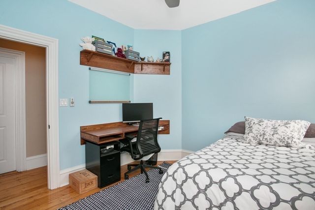 703 E 4th St. 3, Boston, MA 02127