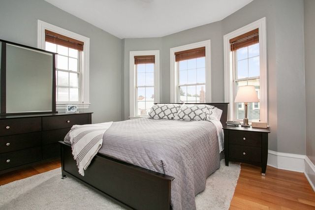 703 E 4th St. 3, Boston, MA 02127