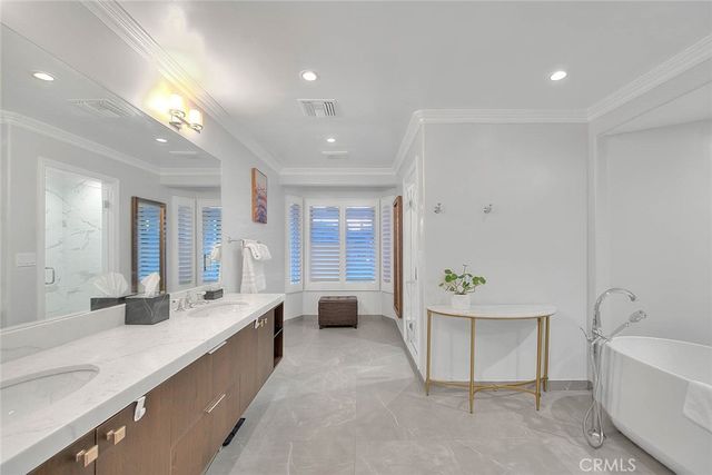 1025 N Horseshoe Bend, Walnut, CA 91789