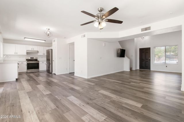 1367 E 10TH Place, Casa Grande, AZ 85122