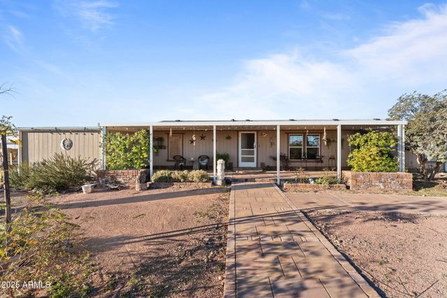 30040 W Redbird Road, Wittmann, AZ 85361