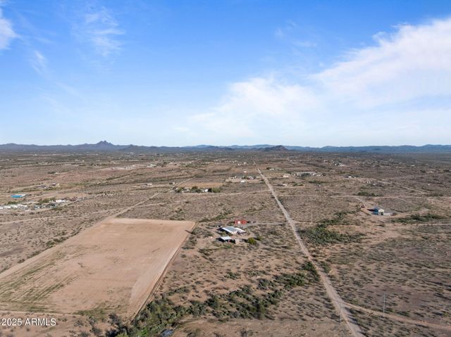 30040 W Redbird Road, Wittmann, AZ 85361