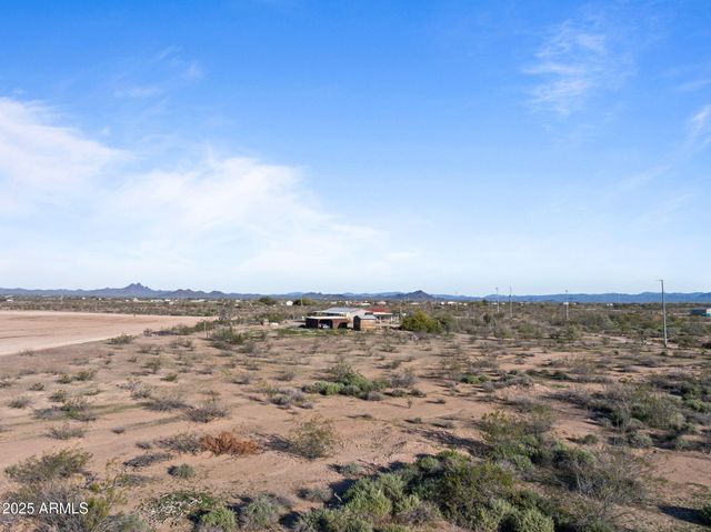 30040 W Redbird Road, Wittmann, AZ 85361