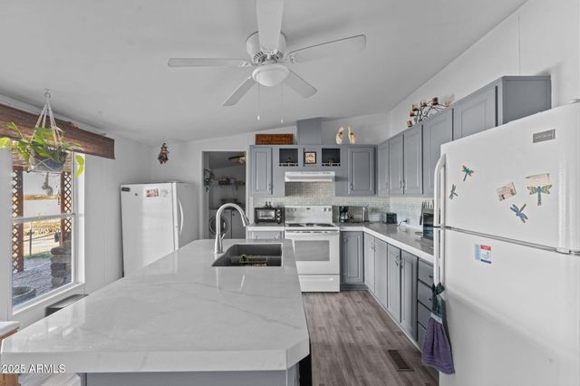 30040 W Redbird Road, Wittmann, AZ 85361