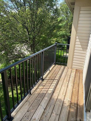 16774 Newbury Avenue, Macomb Twp, MI 48044