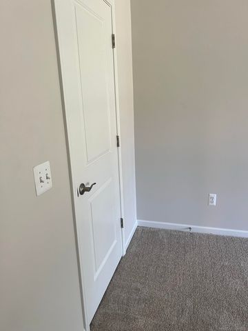 16774 Newbury Avenue, Macomb Twp, MI 48044