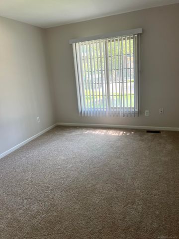 16774 Newbury Avenue, Macomb Twp, MI 48044