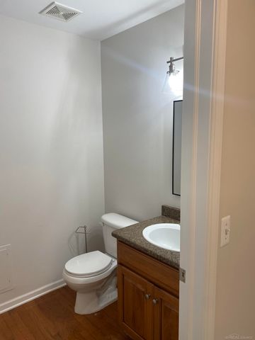 16774 Newbury Avenue, Macomb Twp, MI 48044