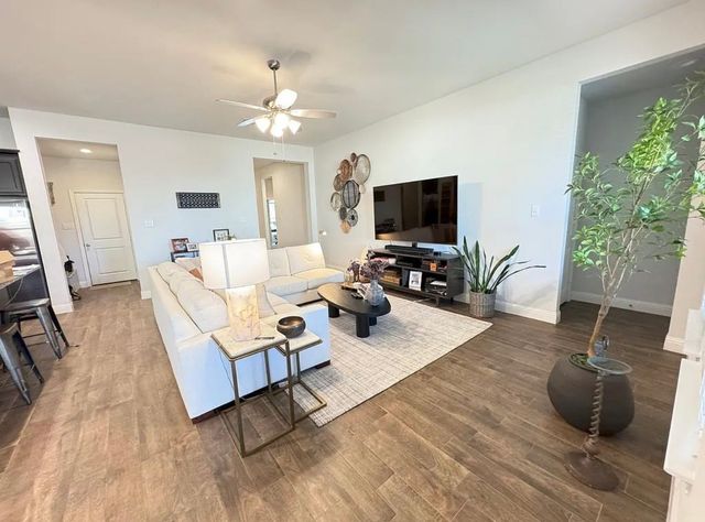 423 Cooper Street, Argyle, TX 76226