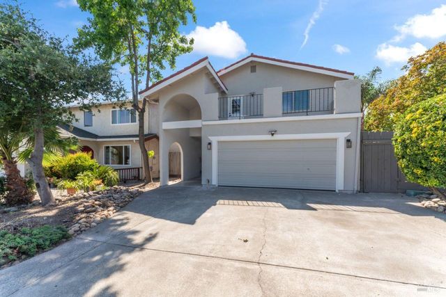 1661 Fairfield Ave, Fairfield, CA 94533