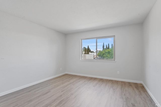 1661 Fairfield Ave, Fairfield, CA 94533