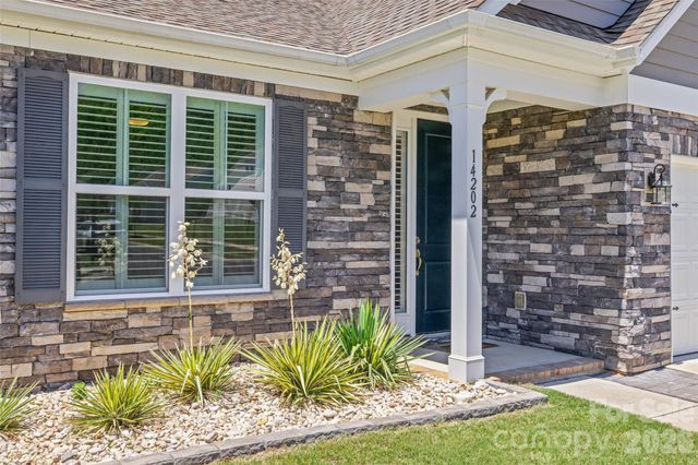 14202 Goldenrod Trace Road, Charlotte, NC 28278