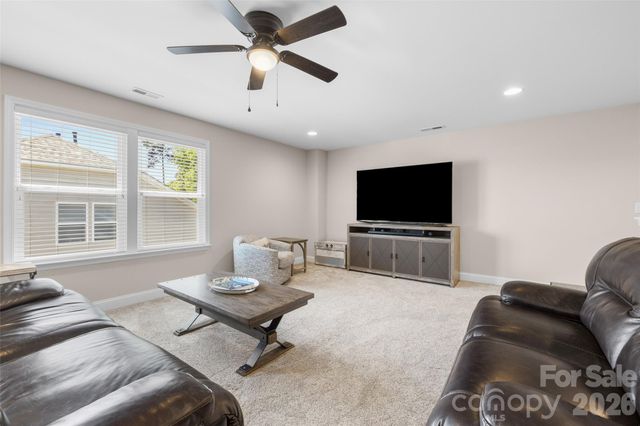 14202 Goldenrod Trace Road, Charlotte, NC 28278