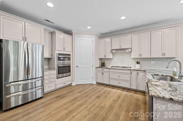 14202 Goldenrod Trace Road, Charlotte, NC 28278